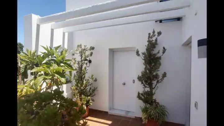 شقة Urb Jardines De Sotogrande Duplex, 120 M2 المظهر الخارجي الصورة
