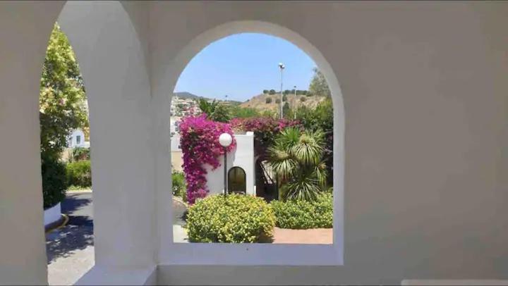 شقة Urb Jardines De Sotogrande Duplex, 120 M2 المظهر الخارجي الصورة