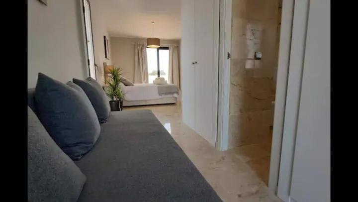 شقة Urb Jardines De Sotogrande Duplex, 120 M2 المظهر الخارجي الصورة
