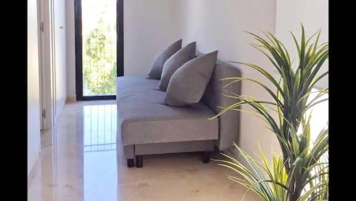 شقة Urb Jardines De Sotogrande Duplex, 120 M2 المظهر الخارجي الصورة